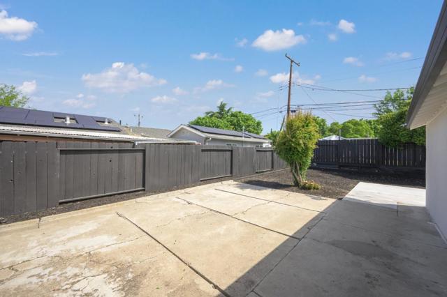 10230 Griffith Street, San Jose CA: https://media.crmls.org/mediaz/d785a1f6-4dd0-47a6-a947-4803e6094a80.jpg
