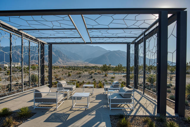 423 Fountain Drive, Palm Springs, CA 92262