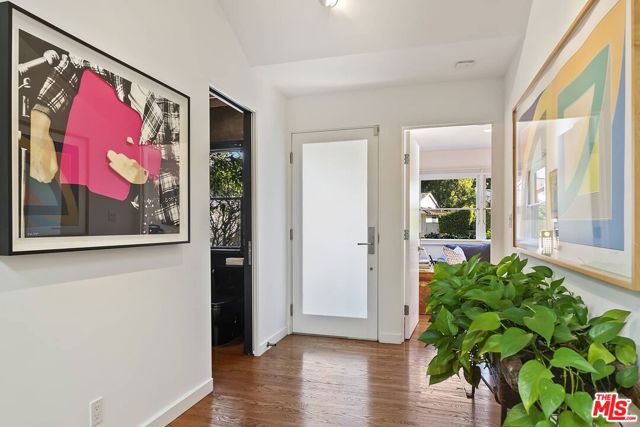 Image 3 for 795 Lockearn St, Los Angeles, CA 90049