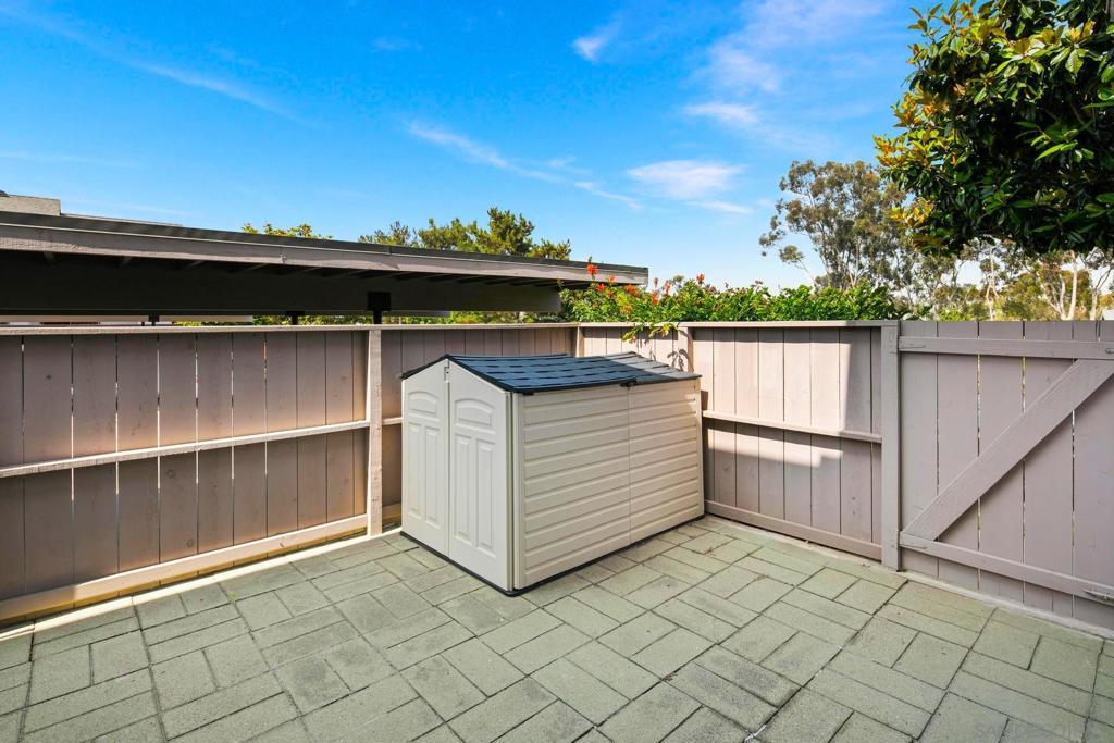 9677 Easter Way - photo 5
