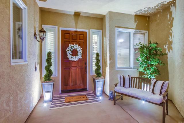 375 Camino Bailen, Escondido CA: https://media.crmls.org/mediaz/d787b8f7-2cef-4451-921f-fdde1904c247.jpg
