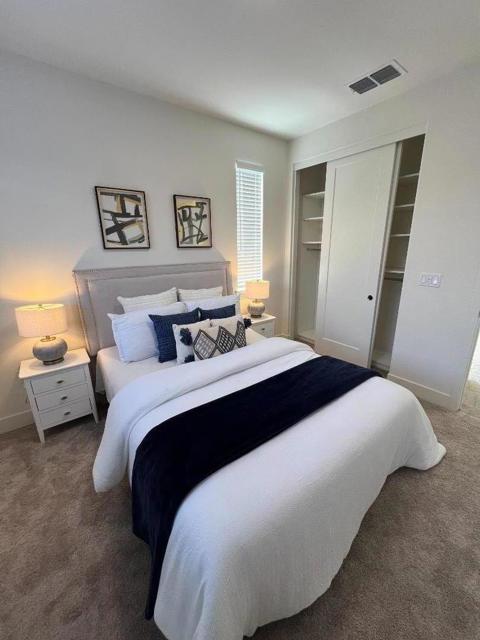 3839 Development Terrace, Fremont CA: https://media.crmls.org/mediaz/d787bef2-2202-4bb7-be98-66e270abadd6.jpg