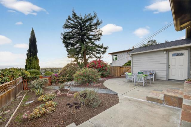 24546 Marie Drive, Hayward CA: https://media.crmls.org/mediaz/d7892292-565c-4c14-a0a1-a2552460a92b.jpg