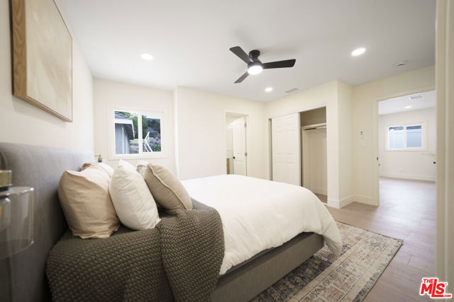 2618 Brian Avenue, Torrance CA: https://media.crmls.org/mediaz/d7896c68-b2c6-4918-a667-ea1f97228e8b.jpg