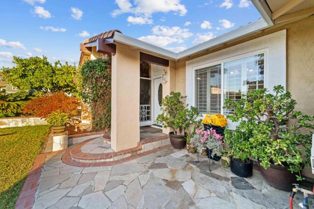 3328 Arqueado Drive, San Jose CA: https://media.crmls.org/mediaz/d78984cc-4391-4684-95b4-95d94c7d9d73.jpg