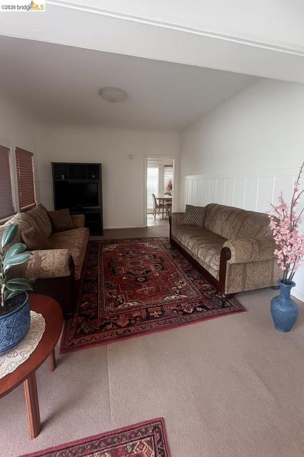 Image 15 of 40 For 1075 47th St