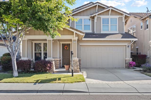 9779 Reimers Way, Dublin CA: https://media.crmls.org/mediaz/d78a7002-f467-47e6-9575-c51c458d4c28.jpg