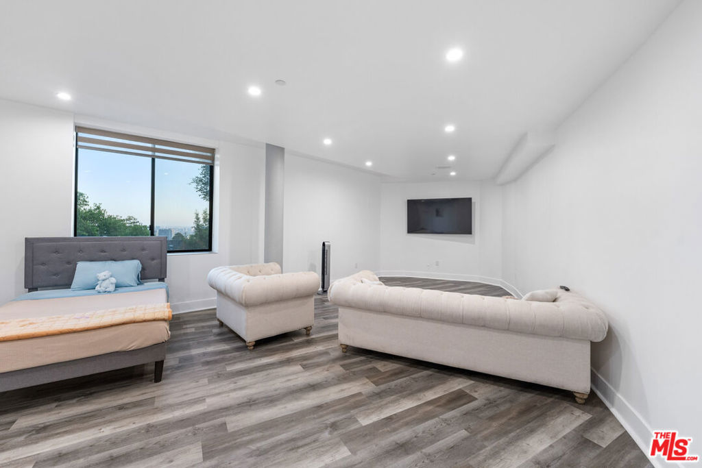 MLS #26661567 image #44