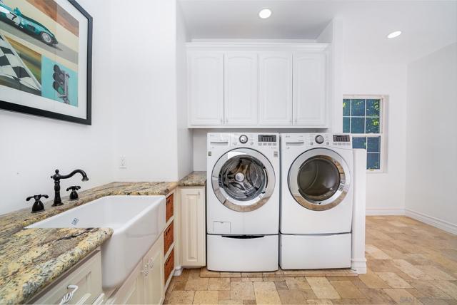 5 Rolling View Lane, Fallbrook CA: https://media.crmls.org/mediaz/d78c8e8d-4077-45a9-91b0-8b8e17f2bef7.jpg