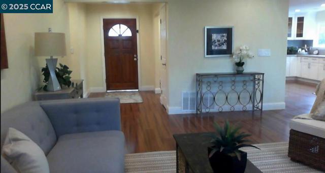 1818 Concord Ct, Concord CA: https://media.crmls.org/mediaz/d78d674e-a5ec-403e-aa2f-1e6a51a987ec.jpg