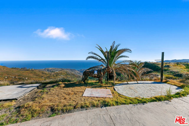 23010 Saddle Peak Road photo 12