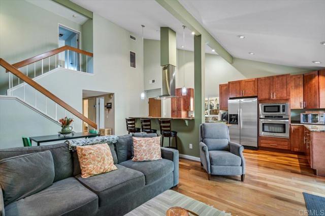 Image 3 of 29 For 1473 Bridgeview Drive