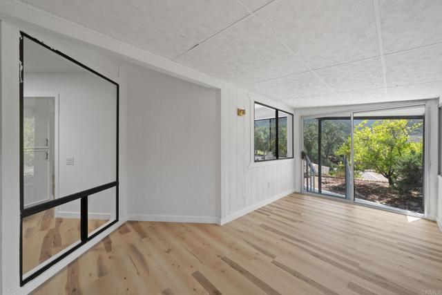 Detail Gallery Image 24 of 37 For 8975 Lawrence Welk Dr, Escondido,  CA 92026 - 2 Beds | 2 Baths