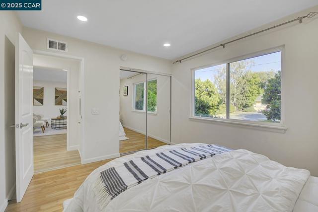 166 Madelia Place, San Ramon CA: https://media.crmls.org/mediaz/d79162a9-cdf6-41bf-bf3a-75a69a5dabcd.jpg