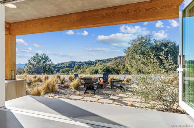 31071 Panorama Trail, Santa Ysabel CA: https://media.crmls.org/mediaz/d79167e7-fb22-411e-8e60-d0fbe2c2f4c8.jpg