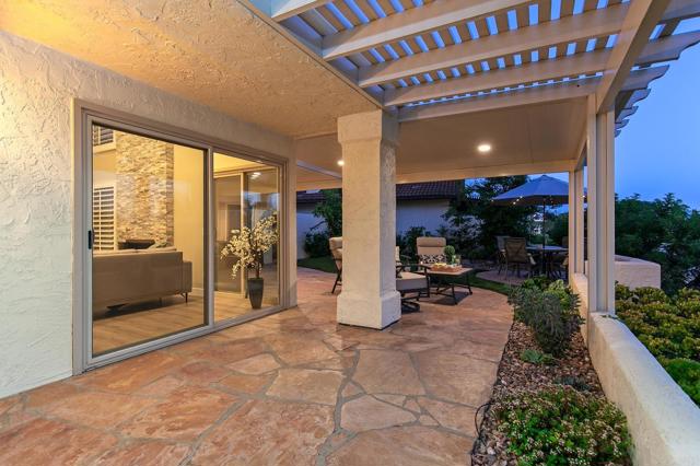 Detail Gallery Image 34 of 59 For 17636 Plaza Arica, San Diego,  CA 92128 - 3 Beds | 2 Baths