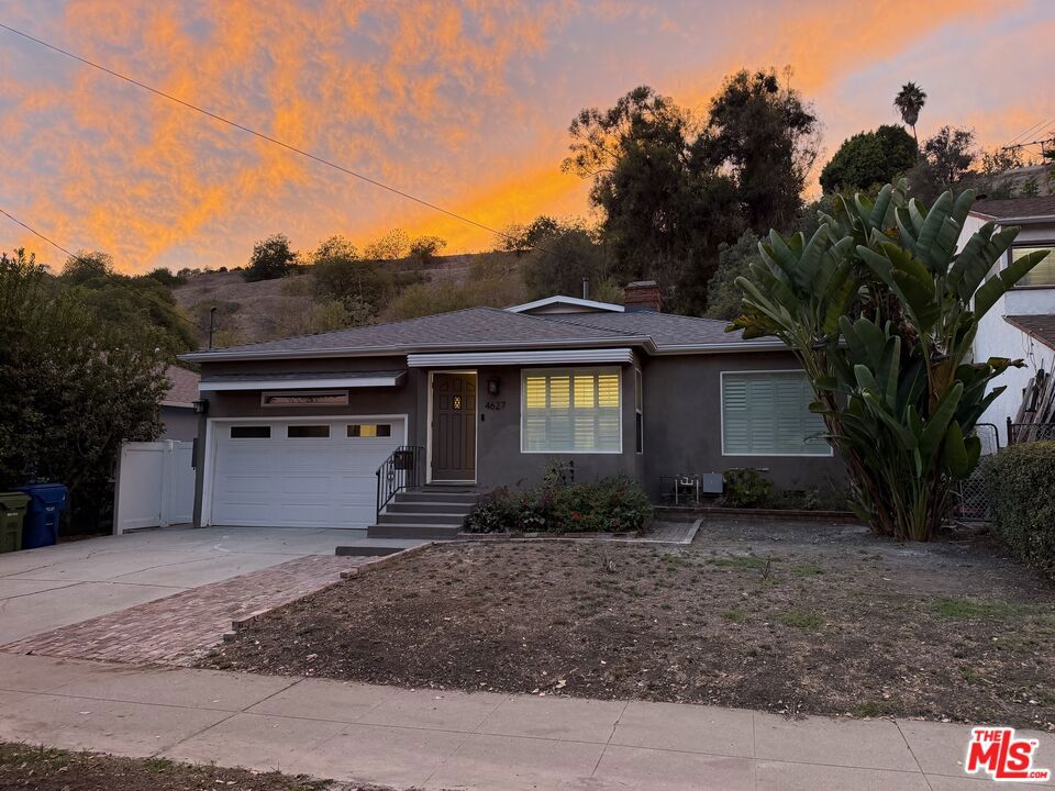 4627 Collis Avenue — Traditional