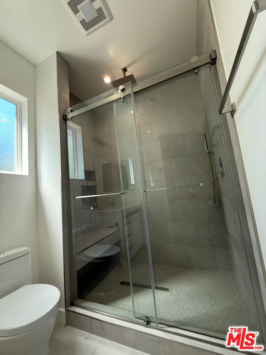 10229 1/2 N Jumilla Avenue, Chatsworth CA: https://media.crmls.org/mediaz/d792d7bc-a3b7-4ce7-9753-db455b6456e7.jpg