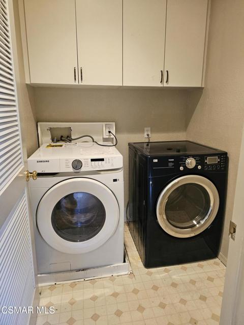 5616 Etiwanda Avenue, Tarzana CA: https://media.crmls.org/mediaz/d79447ad-30a2-406c-ac8e-812950cffbb3.jpg