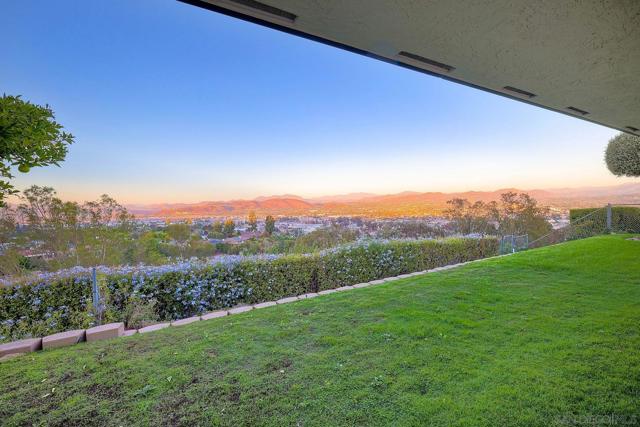 Image 19 of 25 For 1538 Berenda Pl
