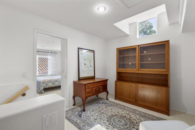 4963 Lamia way, Oceanside CA: https://media.crmls.org/mediaz/d795ed1a-6d12-45f4-8d1f-17bb45e93a37.jpg