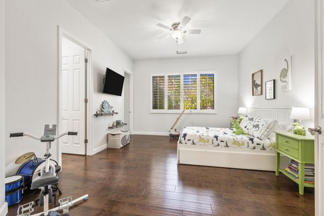 19 Sherwood Road, Rancho Mirage, CA 92270