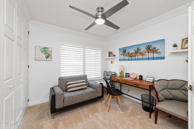 11556 Coralberry Court, Moorpark CA: https://media.crmls.org/mediaz/d797f6d7-c763-4254-b1a7-12e4933823a1.jpg