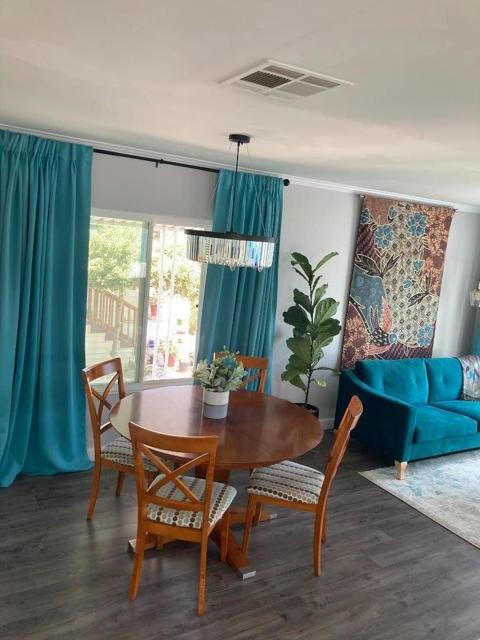 7217 San Luis Street, Carlsbad CA: https://media.crmls.org/mediaz/d79847f8-dc4f-4c28-bf82-9db73ac46881.jpg