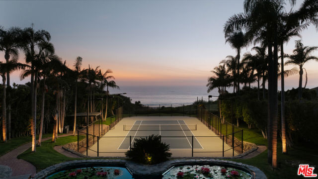 5 Bed Home for Sale in Malibu, California