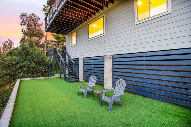MLS #250042341SD image #30
