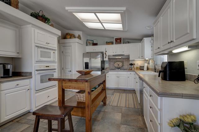 Detail Gallery Image 3 of 23 For 1010 Palm Canyon Dr #368,  Borrego Springs,  CA 92004 - 3 Beds | 2 Baths