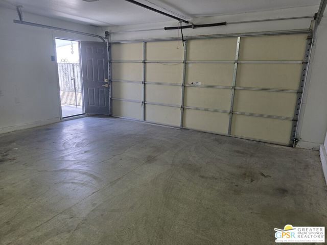 74626 Stage Line Drive, Thousand Palms CA: https://media.crmls.org/mediaz/d7995e99-33b7-4d42-b02a-4a3f3343c185.jpg