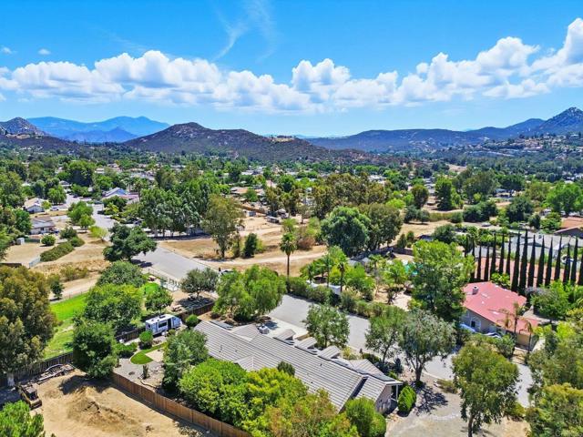 Detail Gallery Image 32 of 37 For 23502 Bassett Way, Ramona,  CA 92065 - 4 Beds | 2 Baths