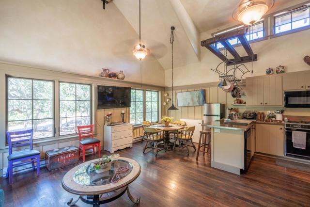 10265 Calle De Robles, Carmel Valley CA: https://media.crmls.org/mediaz/d7999f83-931e-4ea9-9b78-25840c63367a.jpg