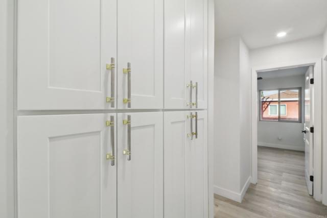 Detail Gallery Image 12 of 25 For 3535 Monroe Ave #5,  San Diego,  CA 92116 - 2 Beds | 2 Baths