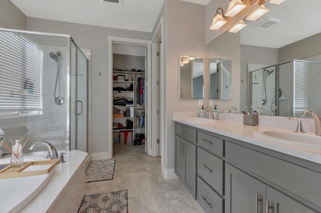 1667 Santana Ranch Drive, Hollister CA: https://media.crmls.org/mediaz/d79aa96f-363f-41b0-b8ff-42fffe2202ac.jpg
