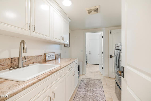 1501 Mandalay Beach Road, Oxnard CA: https://media.crmls.org/mediaz/d79c94f8-aa14-49c3-a361-9069a3f402f2.jpg