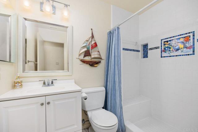 Detail Gallery Image 21 of 36 For 1037 Glenmere Rd, Vista,  CA 92084 - 3 Beds | 2 Baths