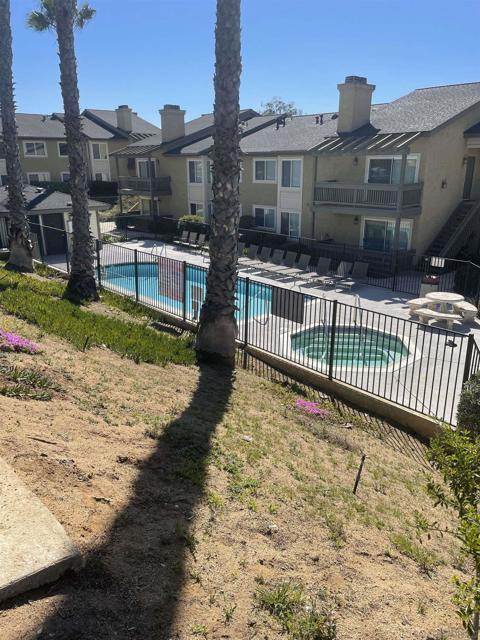 145 El Norte Parkway, Escondido, California 92026, 2 Bedrooms Bedrooms, ,2 BathroomsBathrooms,Condominium,For Sale,El Norte Parkway,250017408SD