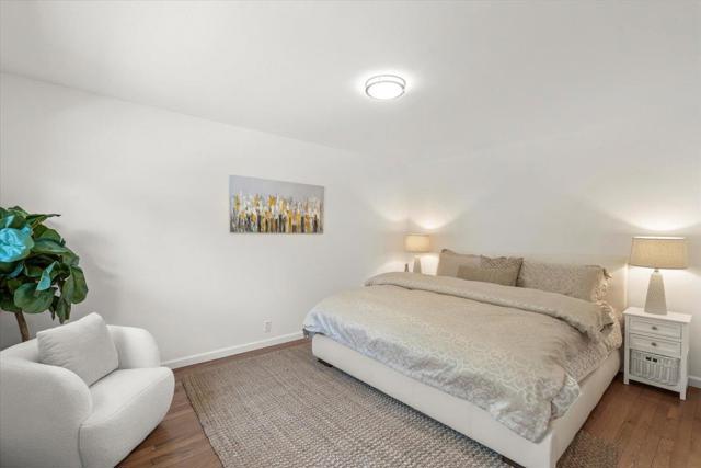 886 Garland Drive, Palo Alto CA: https://media.crmls.org/mediaz/d79f68fc-7bce-4544-8043-b38923e51df9.jpg