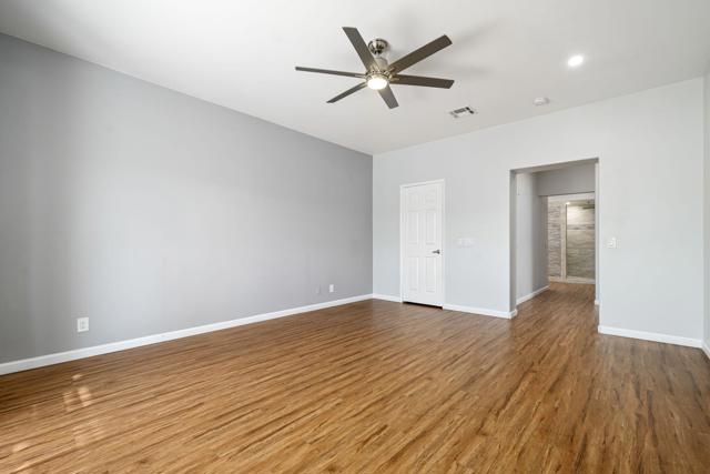 48211 Vista De Nopal, La Quinta CA: https://media.crmls.org/mediaz/d7a028da-76df-4755-92a5-2c31b964d74e.jpg