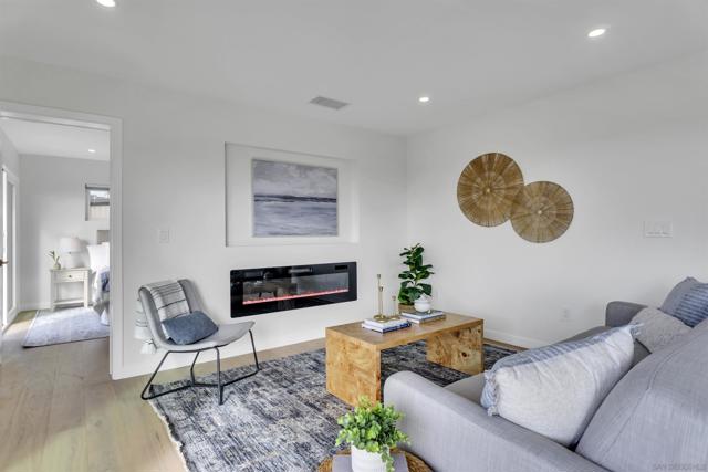 1777 Beryl St, San Diego CA: https://media.crmls.org/mediaz/d7a1fc29-da2d-411d-a927-11311432000b.jpg