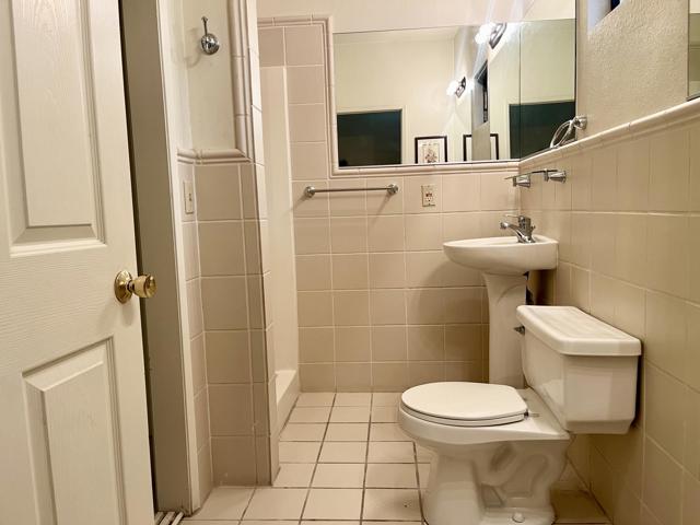 1642 W 27th Street, San Bernardino CA: https://media.crmls.org/mediaz/d7a355a3-c98f-474a-90d2-f1ff2119b8d6.jpg