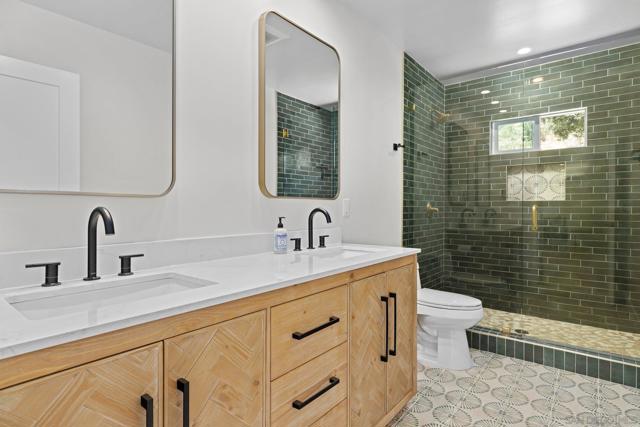 2686 Via Viejas, Alpine CA: https://media.crmls.org/mediaz/d7a3f710-5118-4d11-8a94-73cc8372b660.jpg