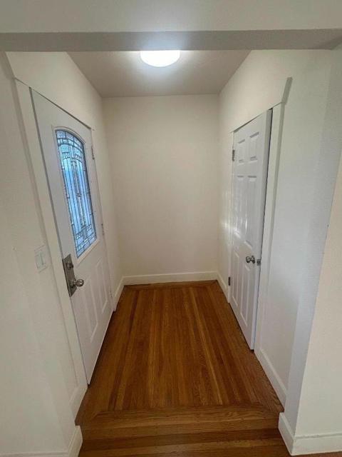 3050 22nd Avenue, Oakland CA: https://media.crmls.org/mediaz/d7a3fac0-a13b-4765-ae1a-4c34dcf97154.jpg