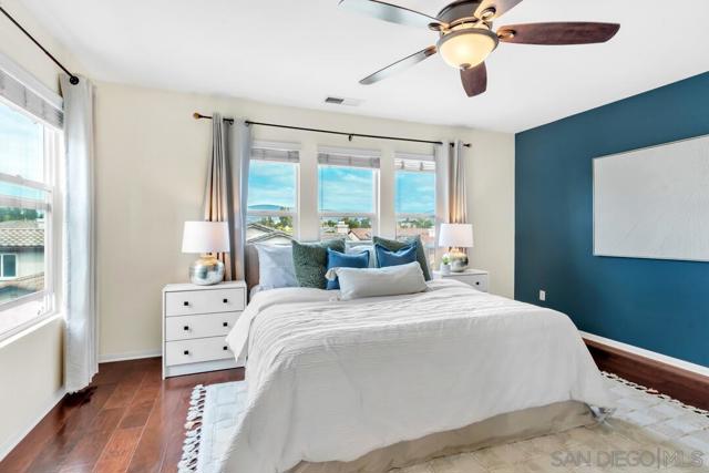 1531 Quiet Trail Dr, Chula Vista CA: https://media.crmls.org/mediaz/d7a40a14-249e-4e19-b310-ec860dc2f0e9.jpg