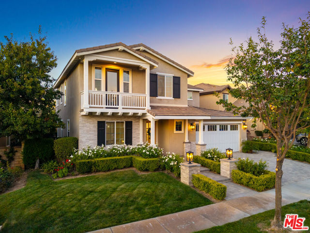 22499 Leaf Spring Court, Santa Clarita CA: https://media.crmls.org/mediaz/d7a59f5f-2889-4474-9277-0218f483aee8.jpg