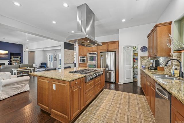 939 Bluejack Road, Encinitas CA: https://media.crmls.org/mediaz/d7a65188-0502-47b2-be94-aa69ae6e385e.jpg
