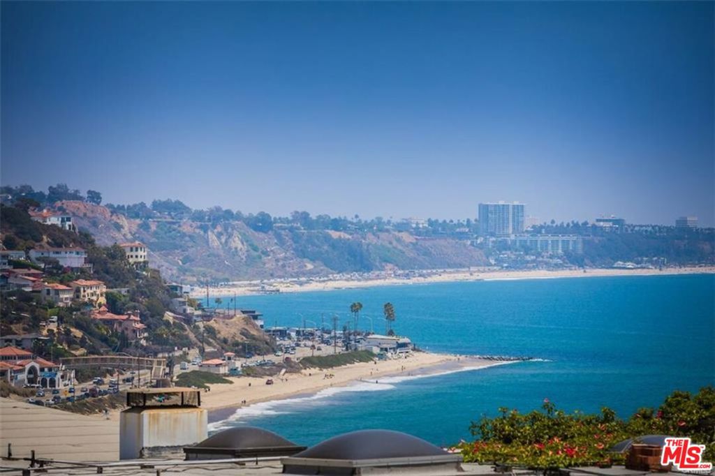 18203 Coastline Drive #9