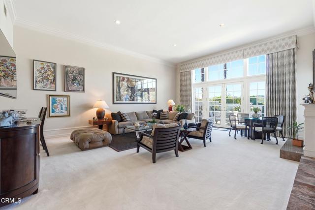 Detail Gallery Image 8 of 72 For 2317 Canyonback Rd, Los Angeles,  CA 90049 - 5 Beds | 5/1 Baths